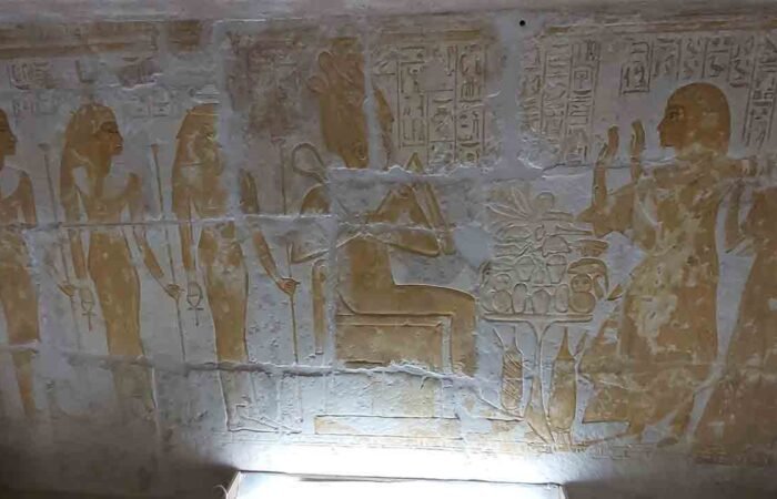 Excavation in Saqqara Necropolis VIP Tour: Time Travel