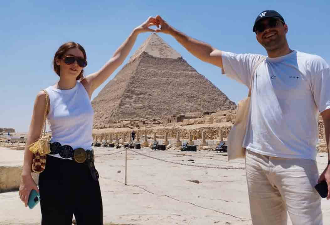 Giza Pyramid Complex and Sphinx VIP Tour
